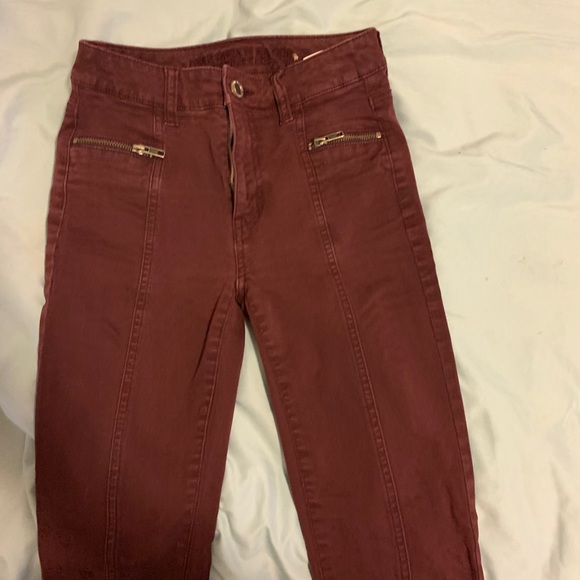 Burgundy jeans - Picture 1 of 2